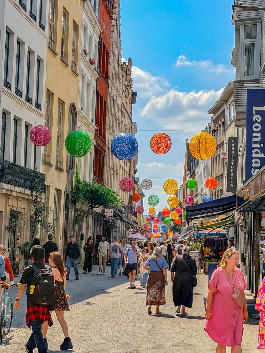 Antwerp Belgium (photo 2 of 2) Antwerp Belgium (photo 2 of 2)