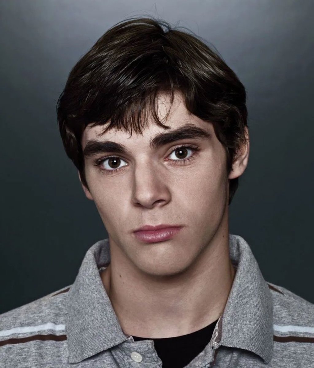 RJ Mitte Breaking Bad