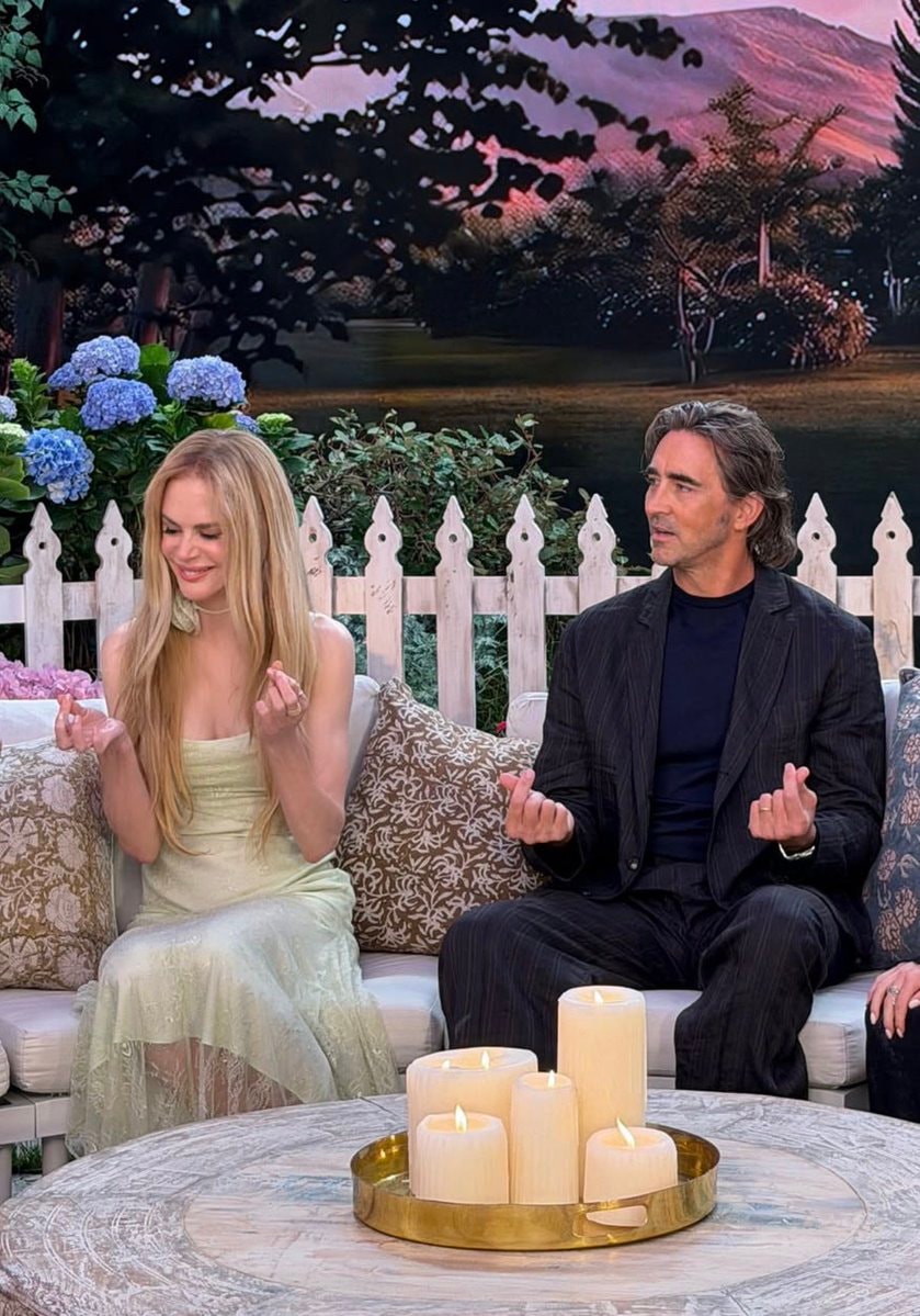 Practical Magic 2 press photos with Nicole Kidman, Lee Pace, Sandra Bullock (photo 1 of 2)