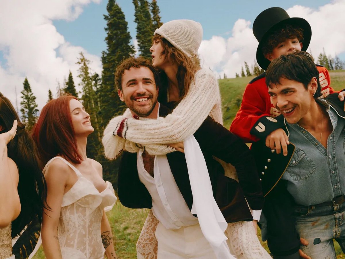 CLUB KID cast with Vanity Fair (photo 3 of 4)