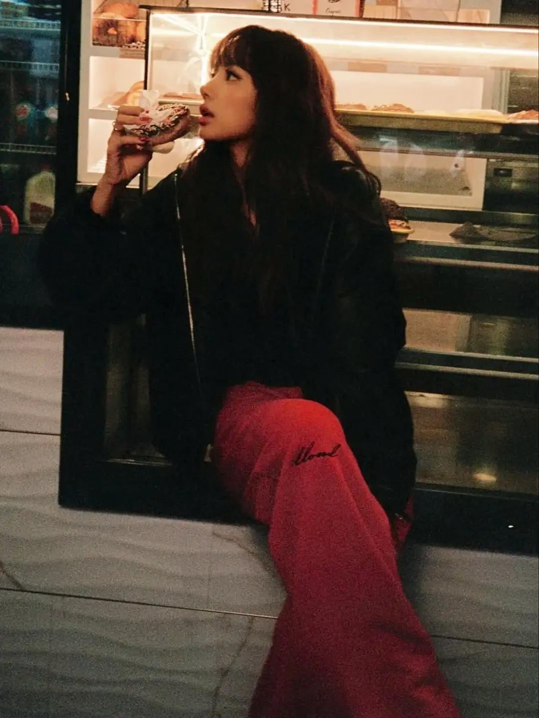 Lisa LLOUDXVONDUTCH fashion (photo 3 of 4)