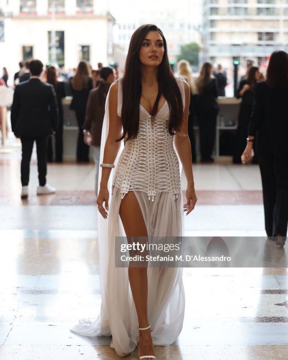 Hande Erçel Hande Erçel