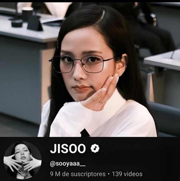 JISOO hits 9M YouTube subscribers