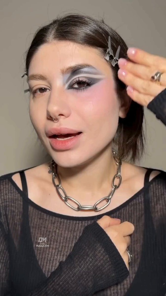 Şeyda Erdoğan makeup tutorial Şeyda Erdoğan makeup tutorial