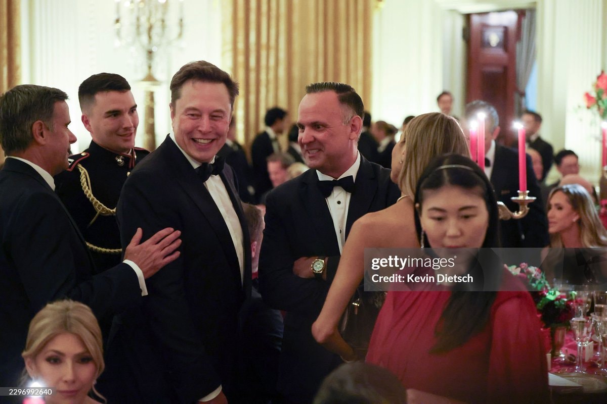 Elon Musk White House State Dinner with Dan Scavino (photo 2 of 2) Elon Musk White House State Dinner with Dan Scavino (photo 2 of 2)