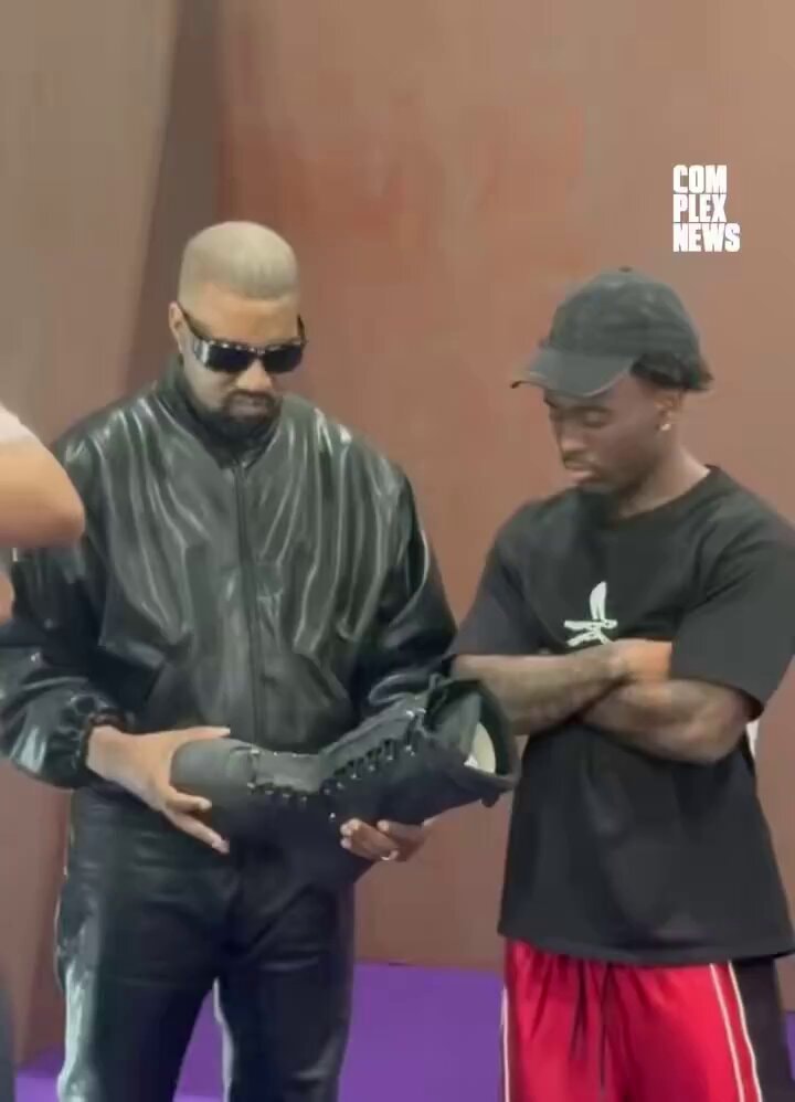 Kanye West reacts to VIVET