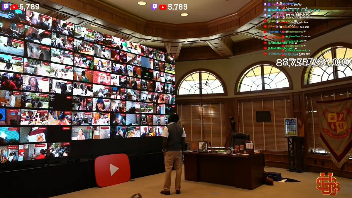 Kai Cenat Streamer University setup