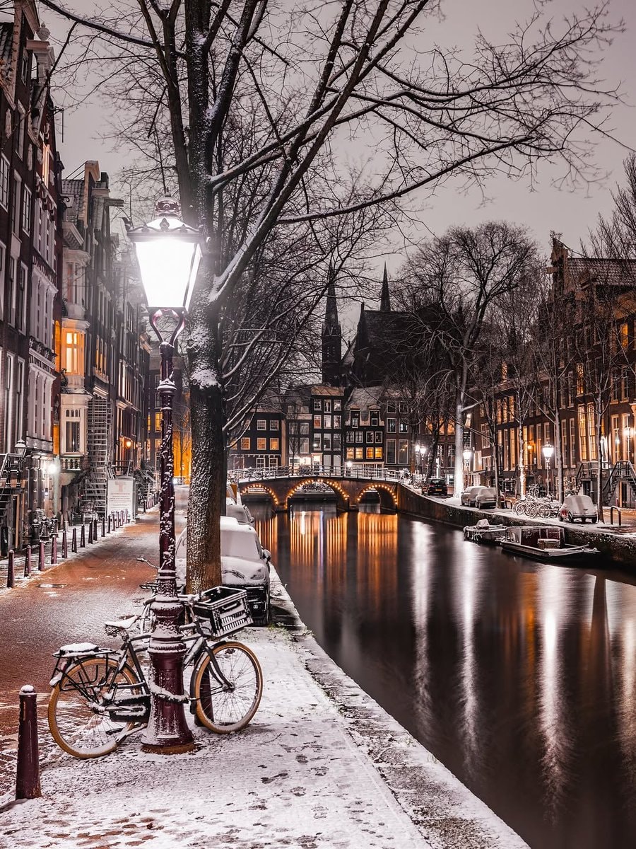 Amsterdam canal scene Amsterdam canal scene