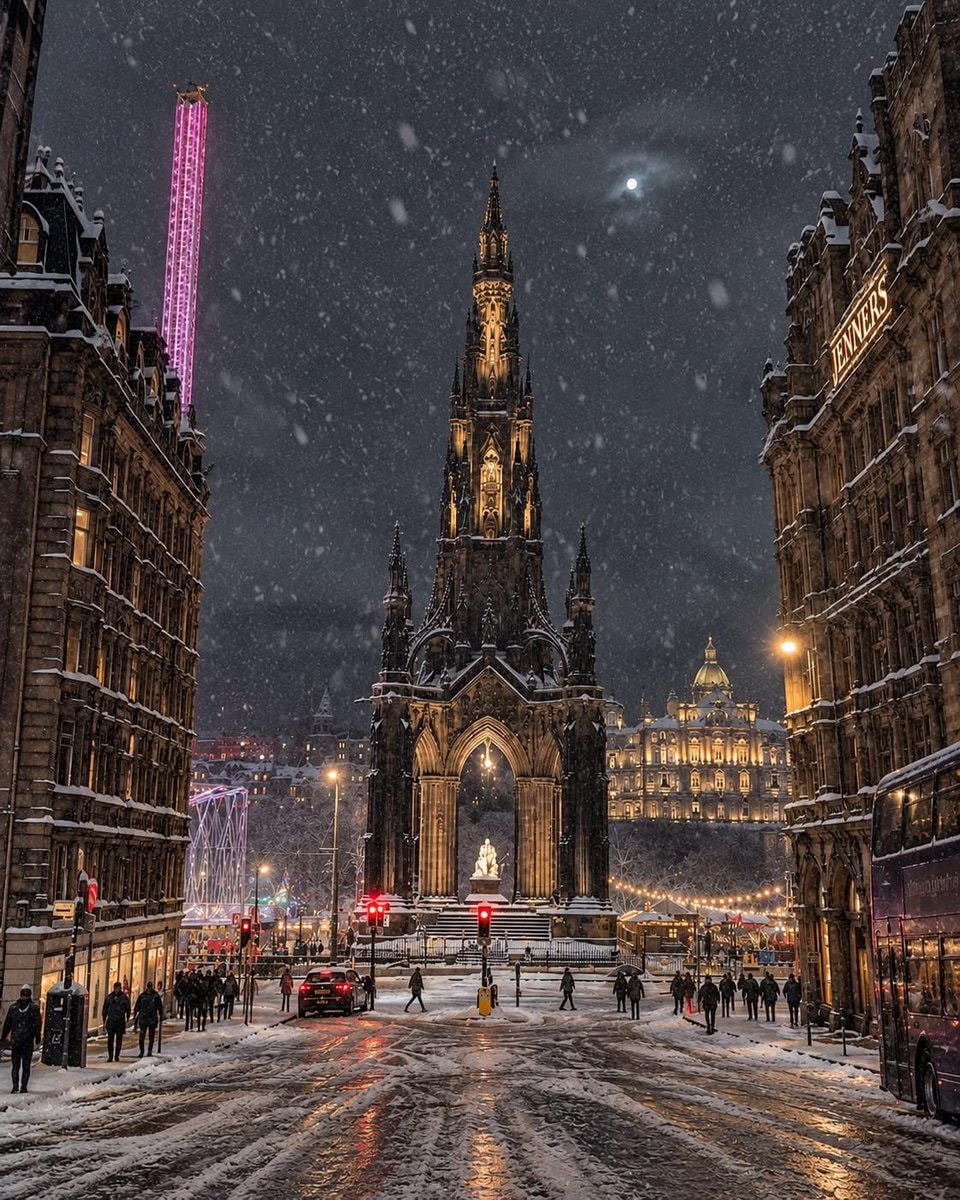 Scott Monument Edinburgh
