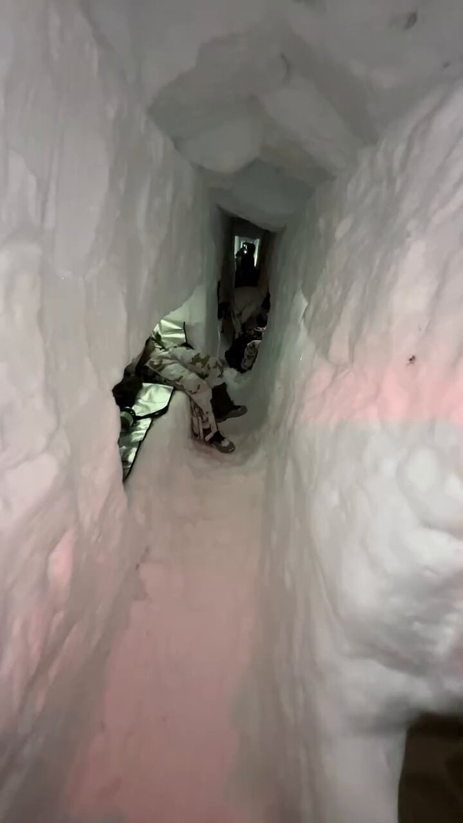French mountain soldiers snow shelters