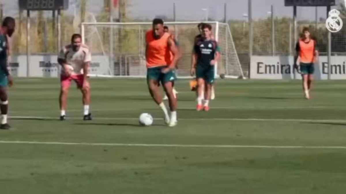 Kylian Mbappé Yan Diomande Real Madrid