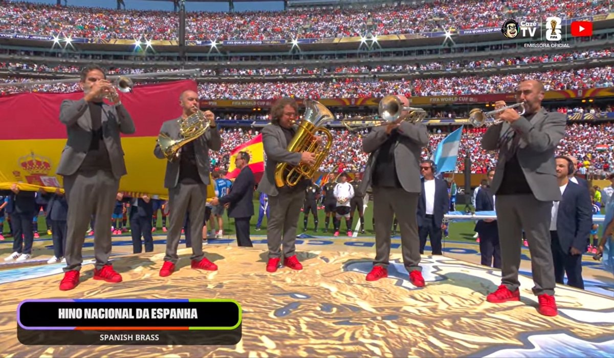 Spanish national anthem brass band