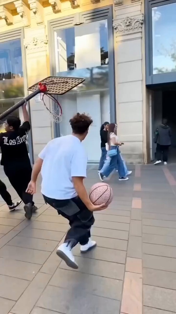 sidewalk basketball game