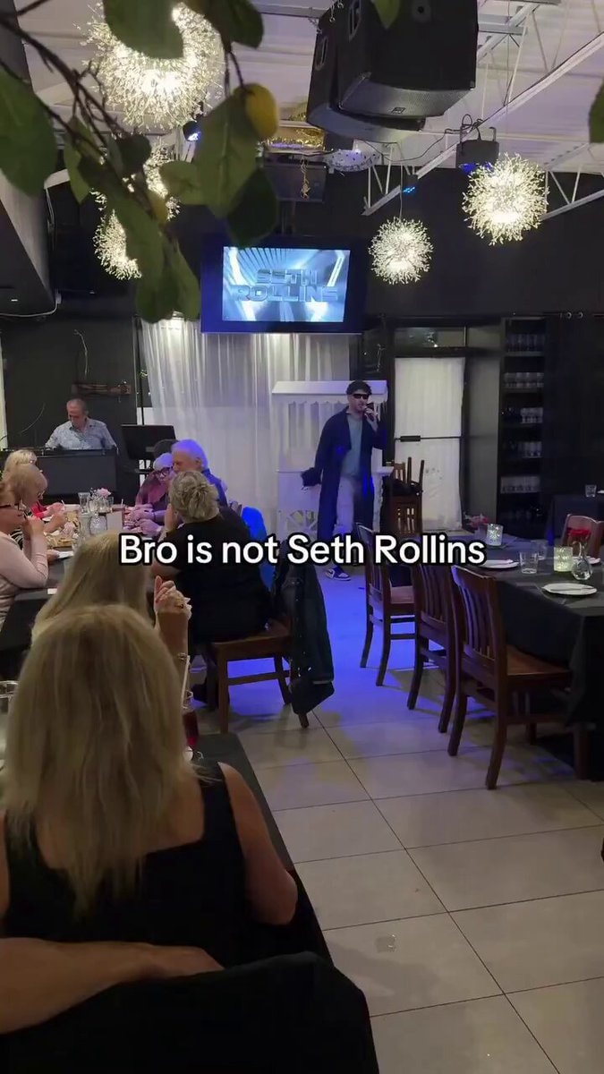 Seth Rollins theme singer crowd reaction