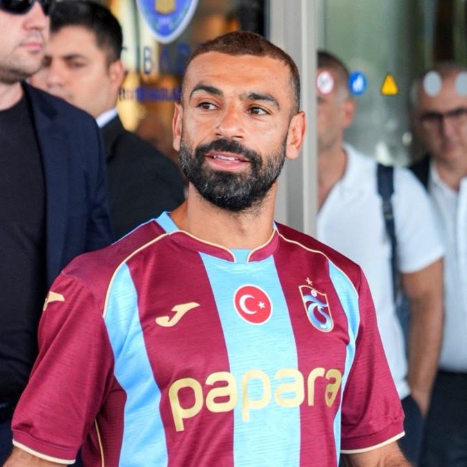 Mohamed Salah lands in Trabzon