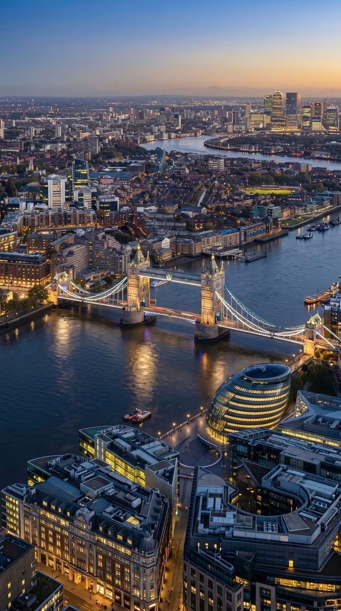 tower bridge london