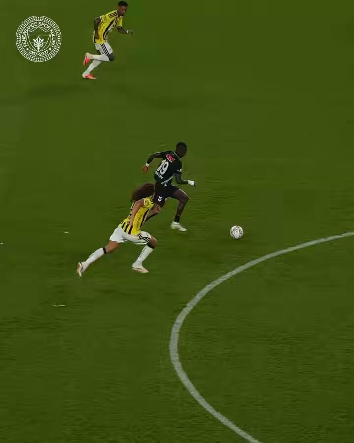 Skriniar magnificent control Skriniar magnificent control