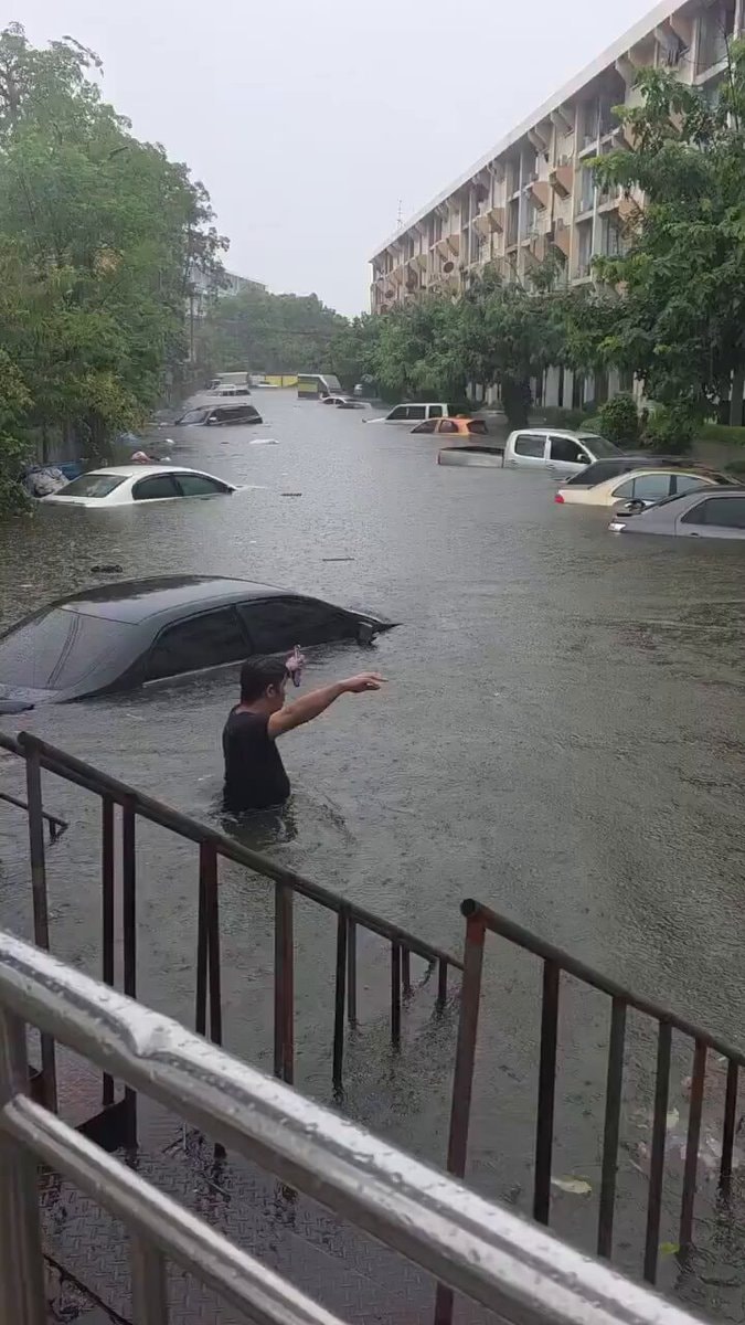 Bangkok state of disaster