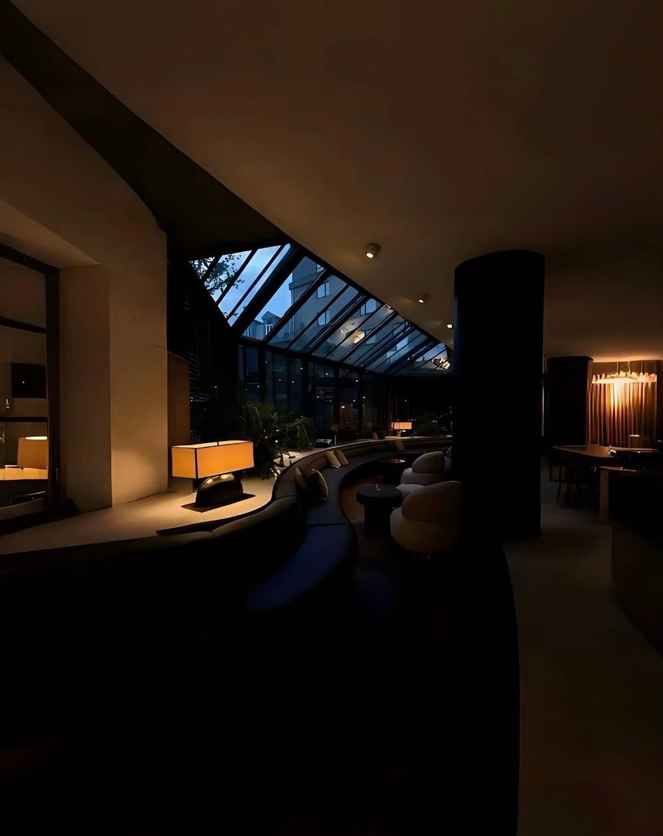 modern outdoor staircase at night (photo 3 of 4)