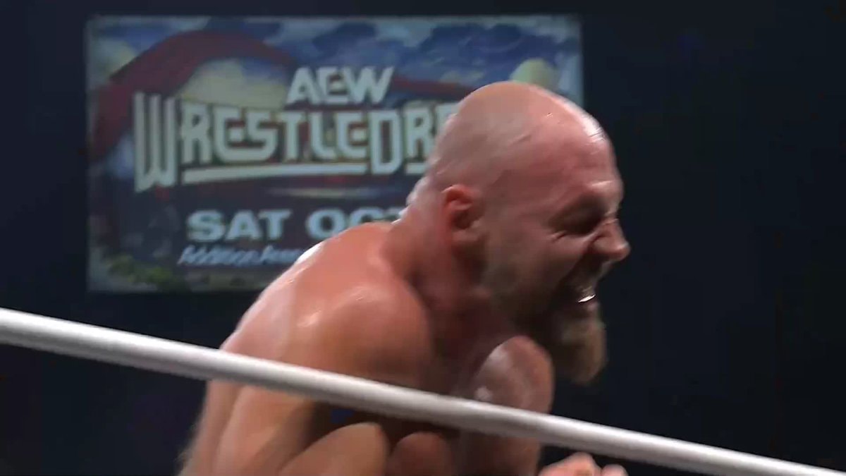 MARK DAVIS pins JON MOXLEY