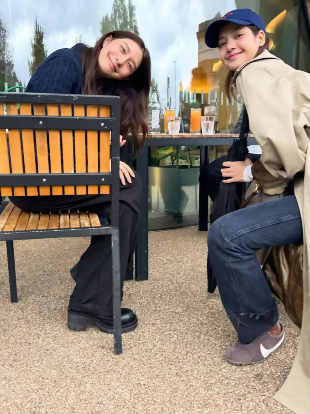Good times in London (photo 2 of 3)