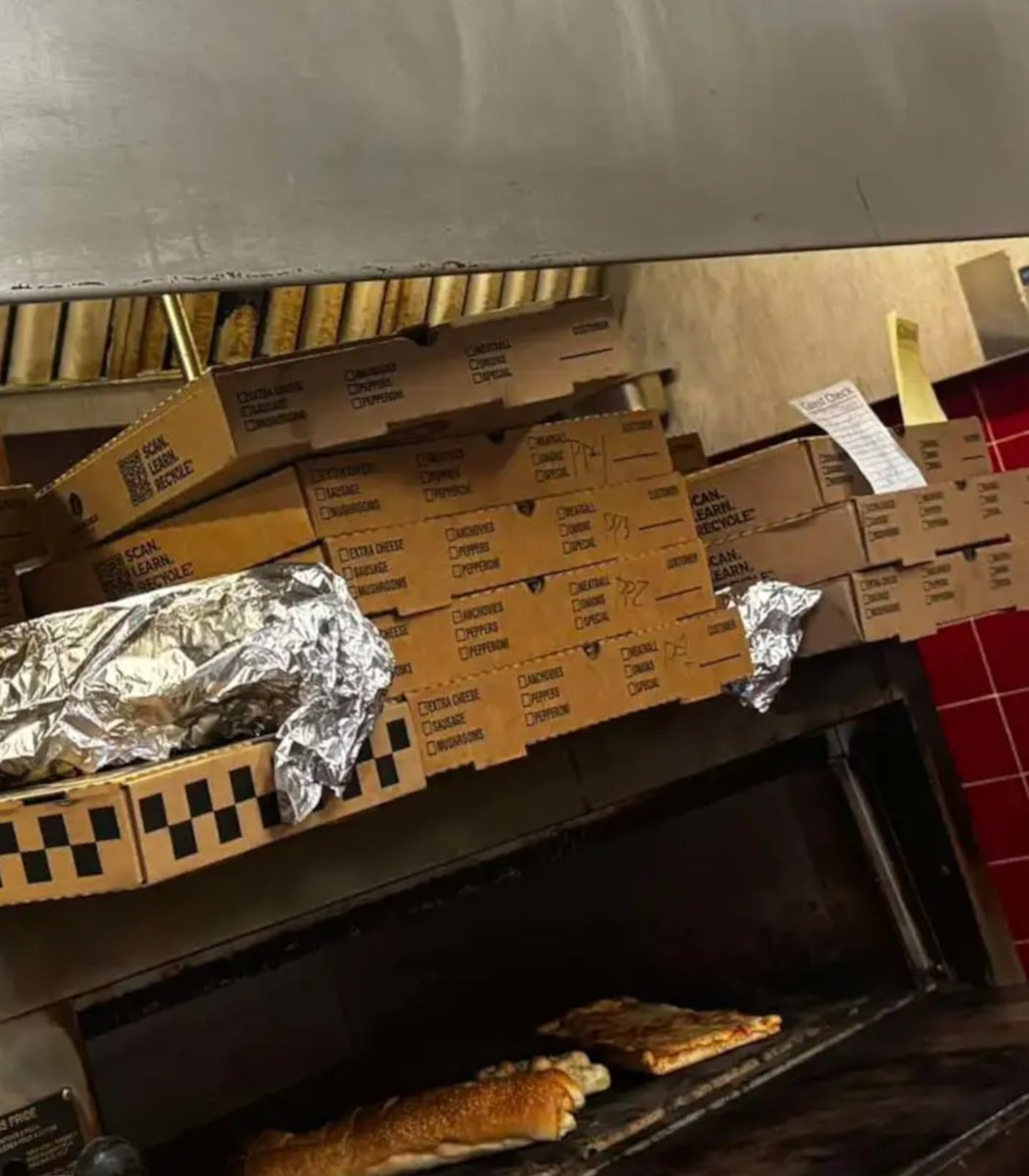 L'Osteria Mondello donates 18 pizzas