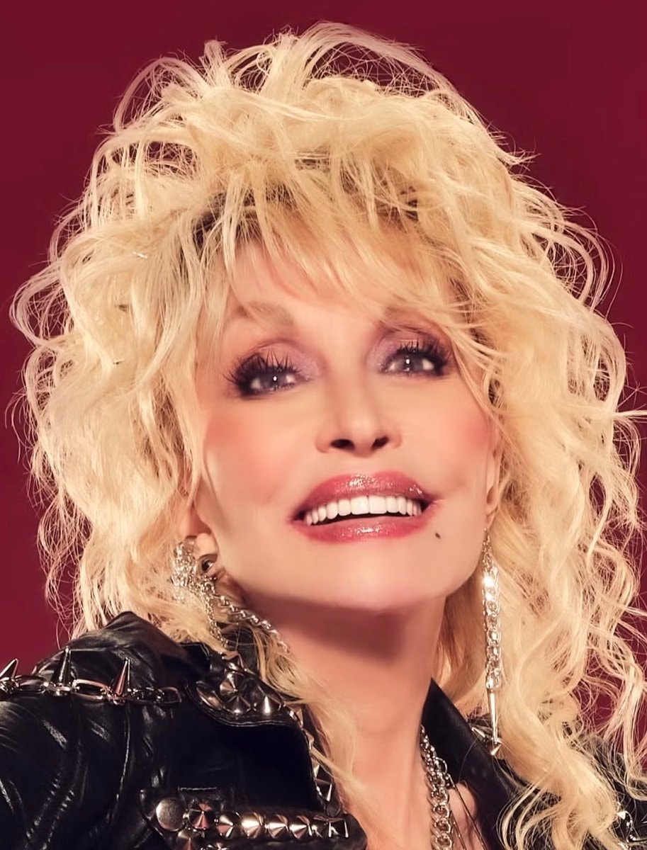 Dolly Parton Global Apple Music chart (photo 1 of 2)