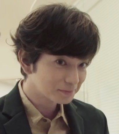 Matsujun pout triptych (photo 2 of 4)