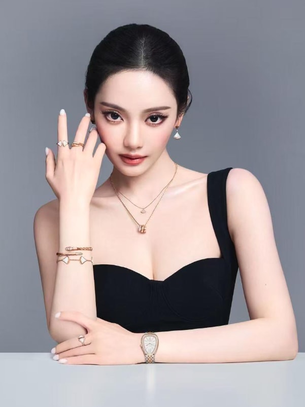 Ningning aespa Bvlgari ambassador (photo 2 of 2)