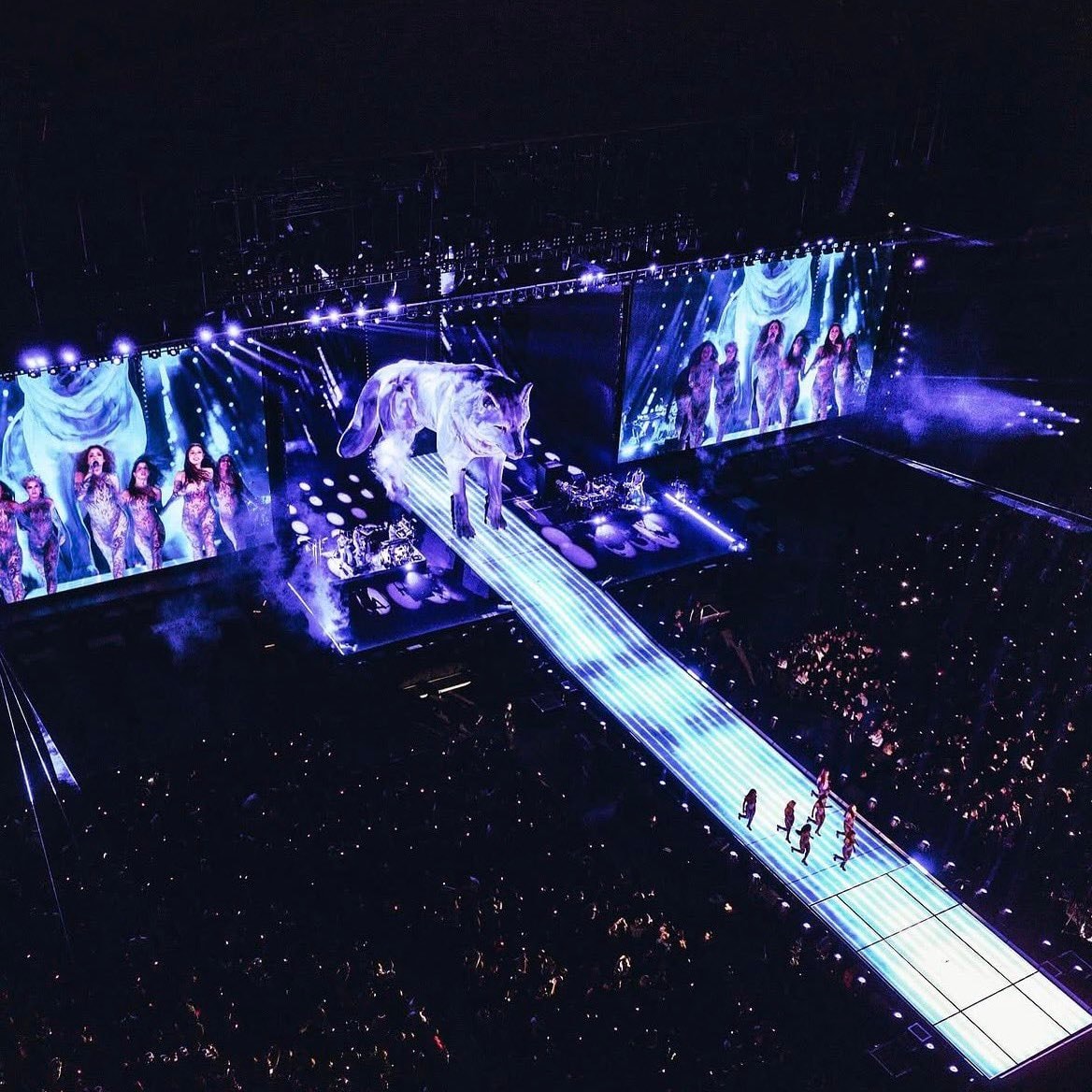 Shakira at Bishkek Arena