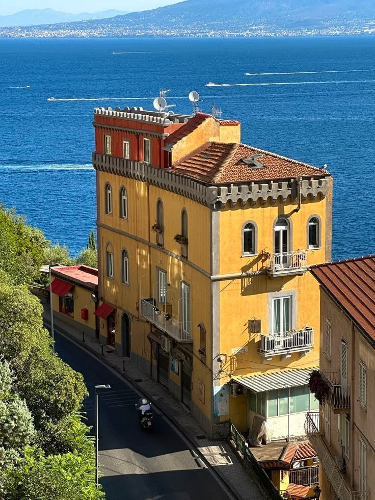 Sorrento Italy coastal cove (photo 3 of 4)
