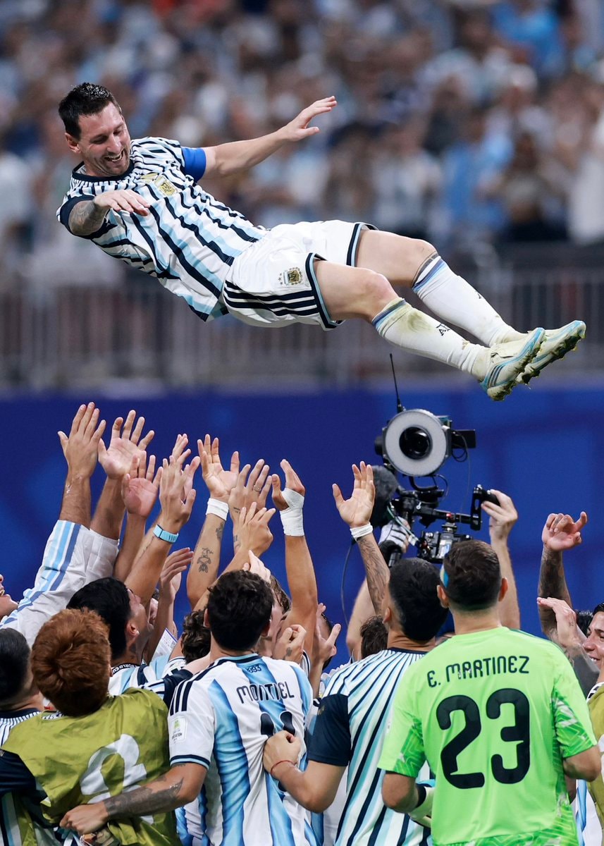 Lionel Messi retirement Argentina (photo 2 of 2)