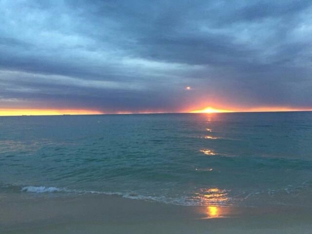 Maldives sunset (photo 2 of 3)