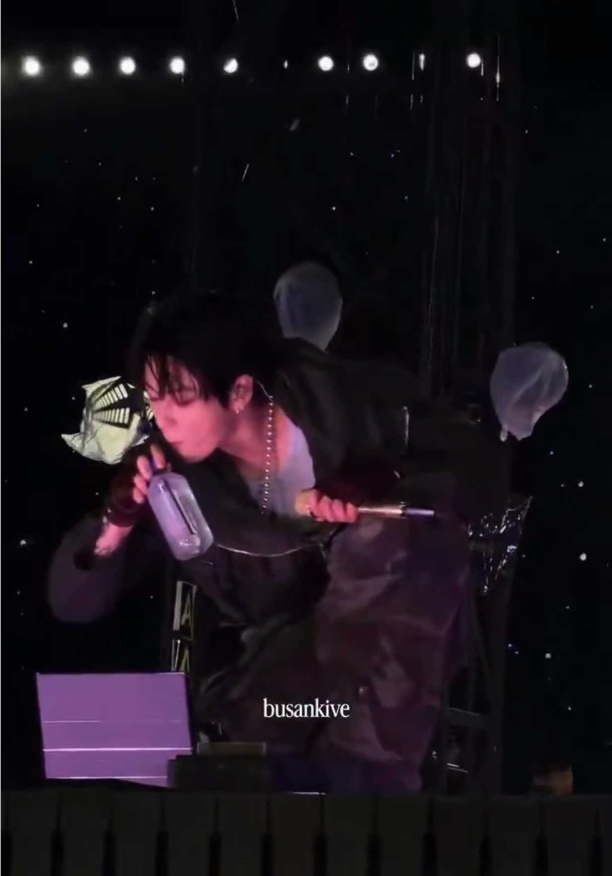 Jimin fixes water cooler after JK breaks lid Jimin fixes water cooler after JK breaks lid