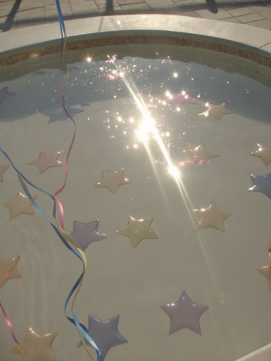 pool party with star lights (photo 3 of 4)