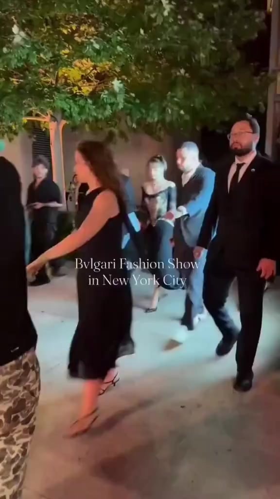 Lisa x Bvlgari SaWaDiKa Lisa x Bvlgari SaWaDiKa
