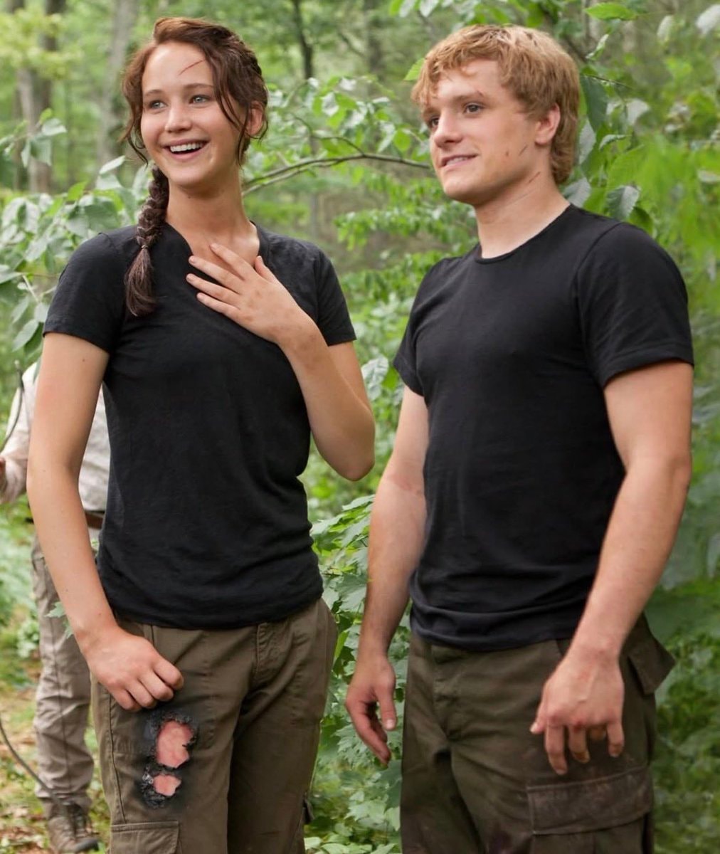Jennifer Lawrence Katniss reaping