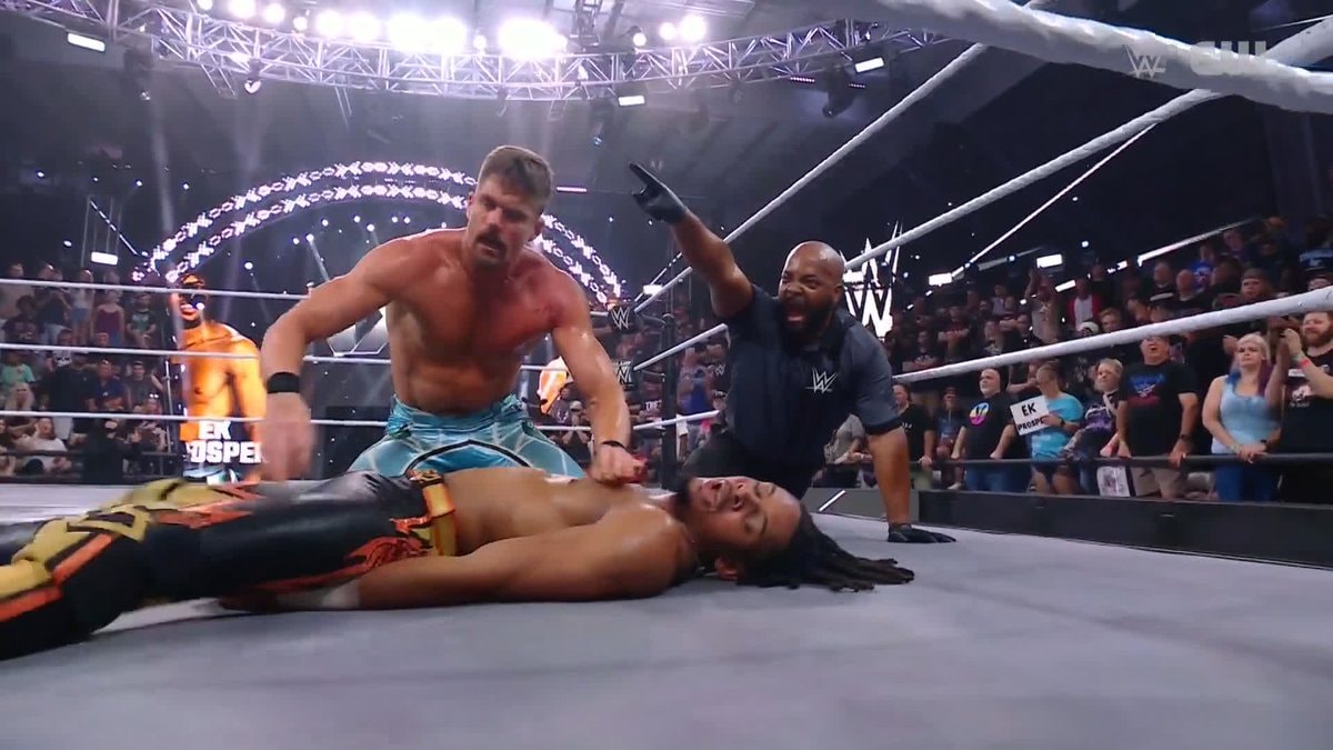 Grayson Waller retains NXT Championship