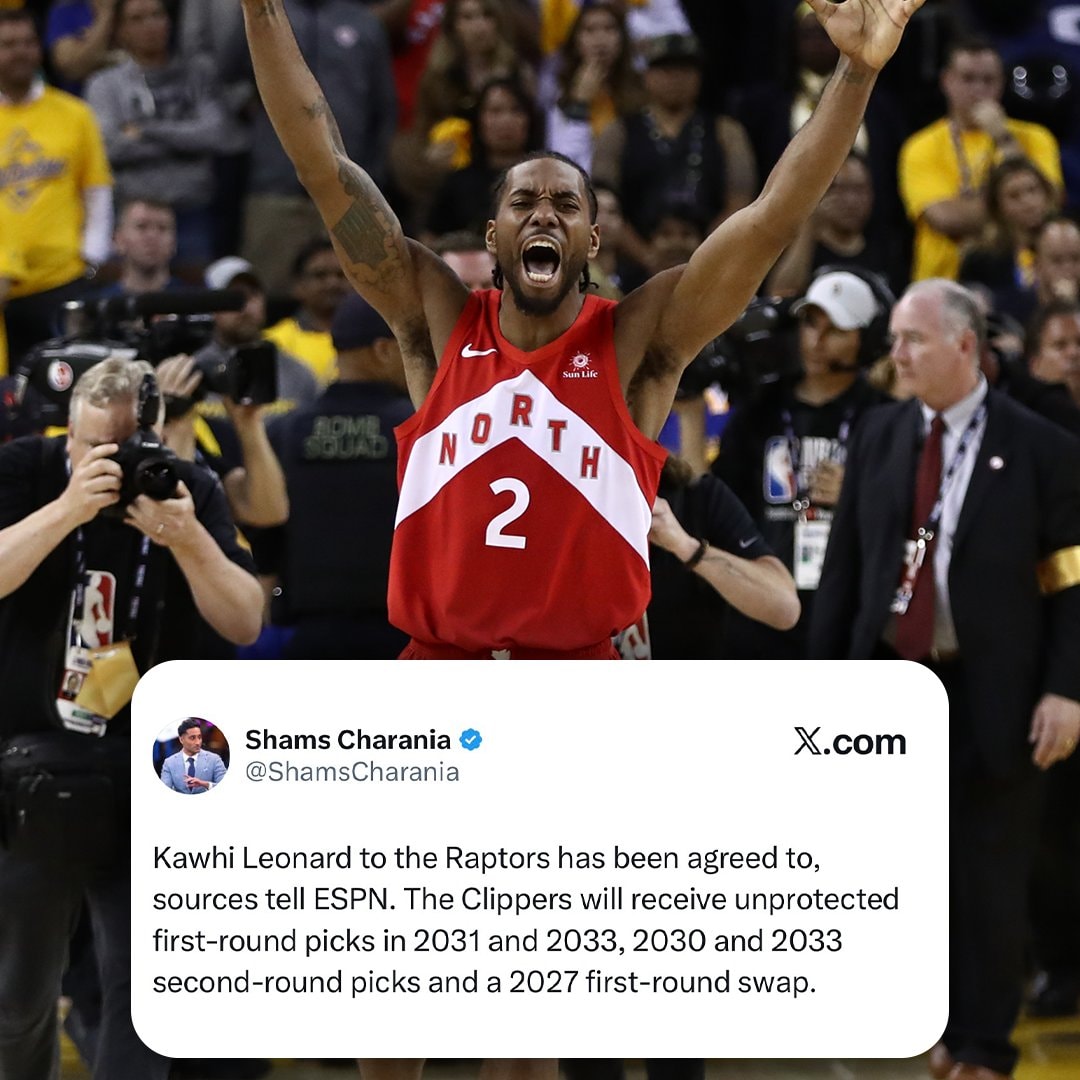 Kawhi Leonard back to Raptors (photo 2 of 2)