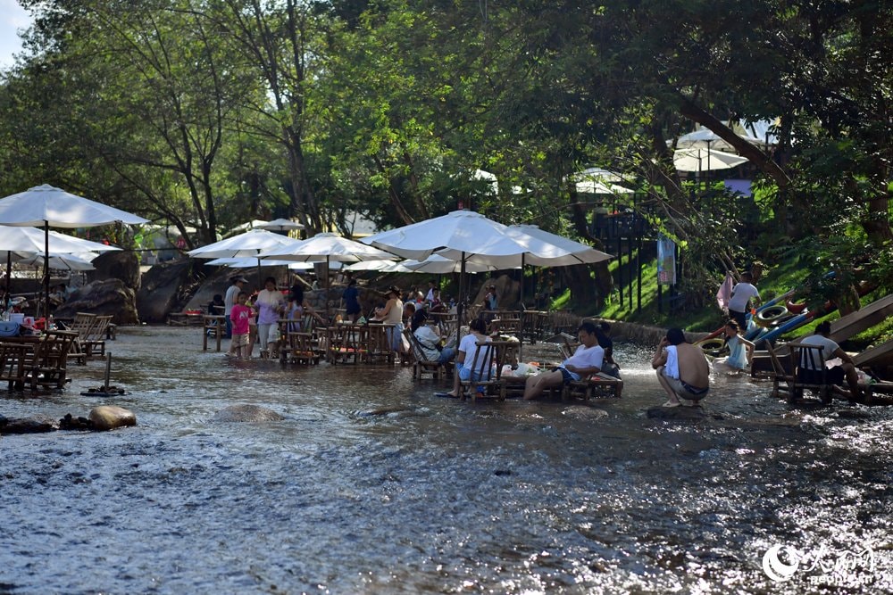 Nanchang streams summer getaway (photo 4 of 4)