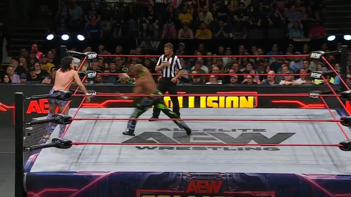 Mike Bailey tornillo AEW Collision