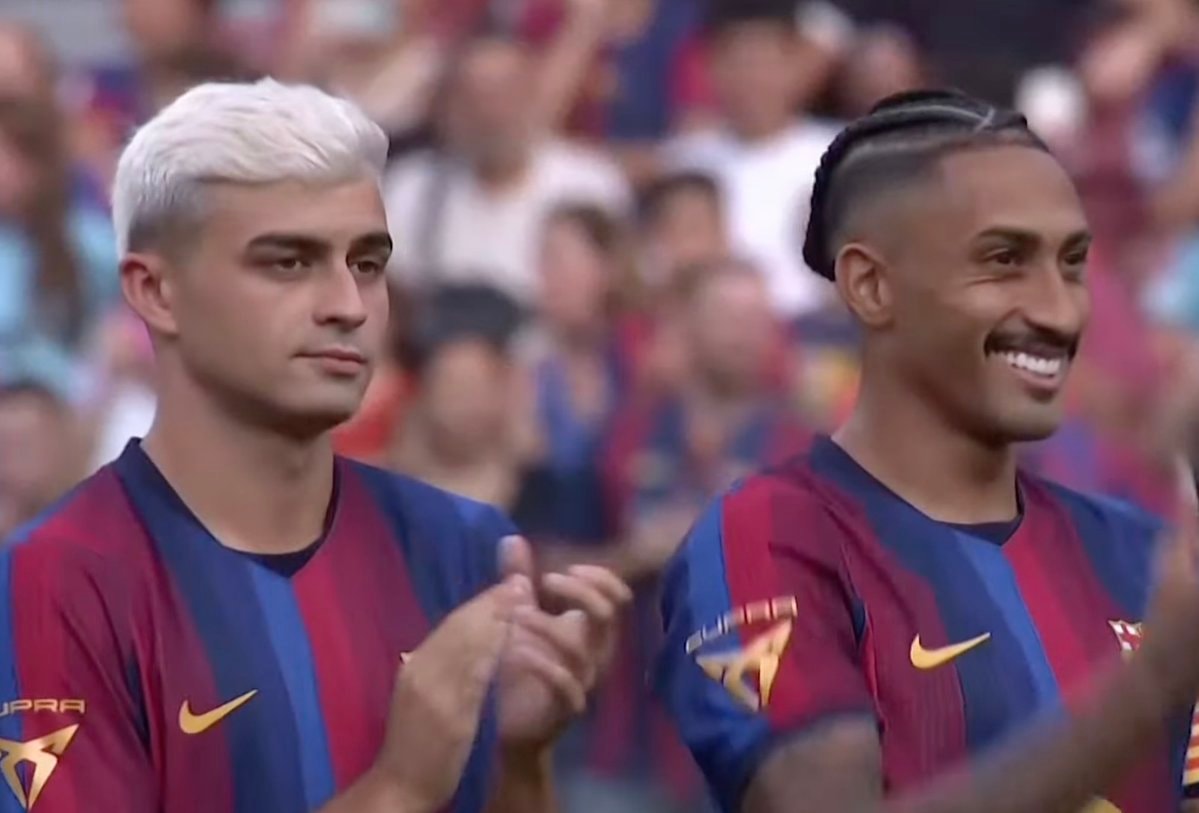 Pedri and Raphinha Gamper match