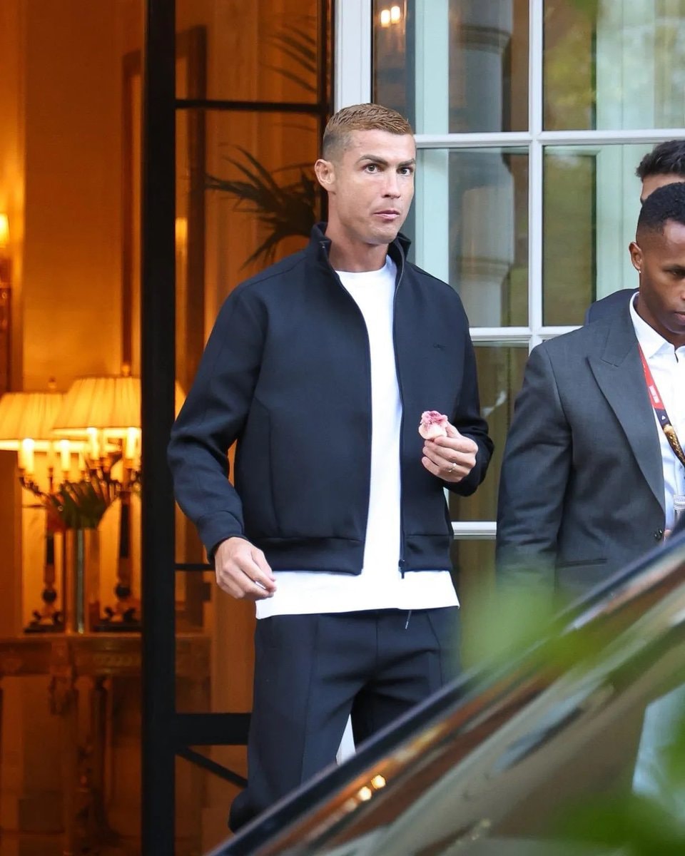 Cristiano Ronaldo strawberry muffin