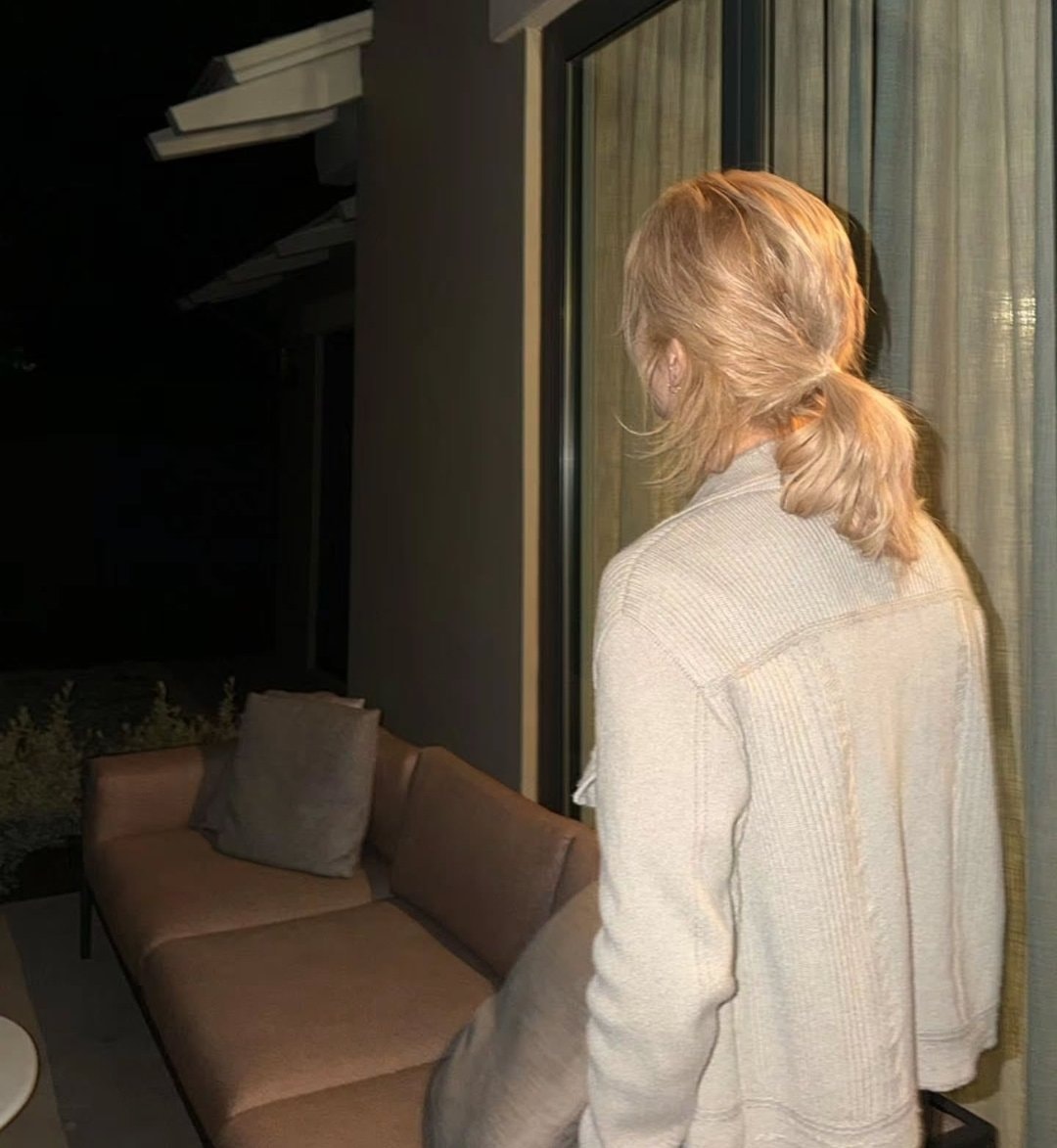 Jimin BTS new photos 2026 AMAs (photo 2 of 2)