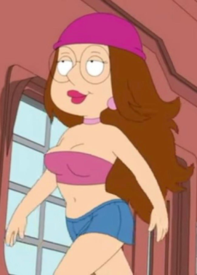Chlöe Bailey as Meg Griffin (photo 2 of 2)