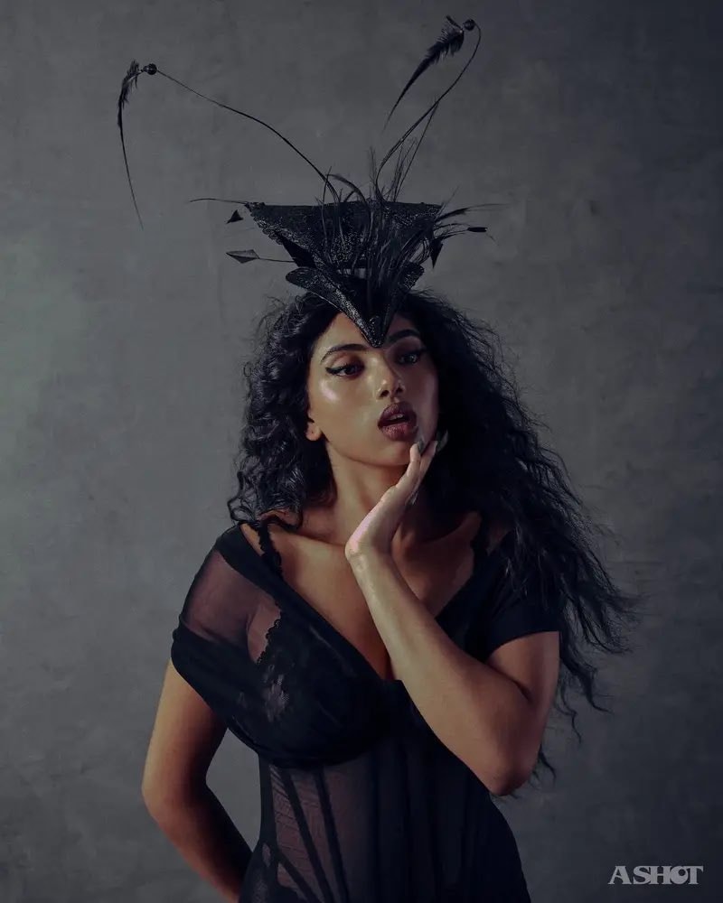 Avantika Ashot Magazine Avantika Ashot Magazine