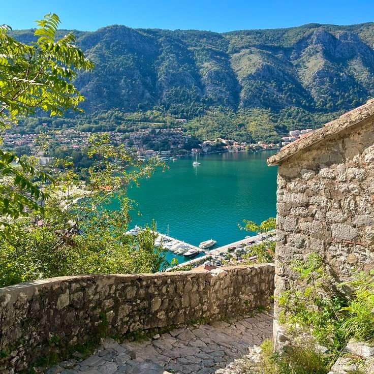 Montenegro islands (photo 3 of 4)