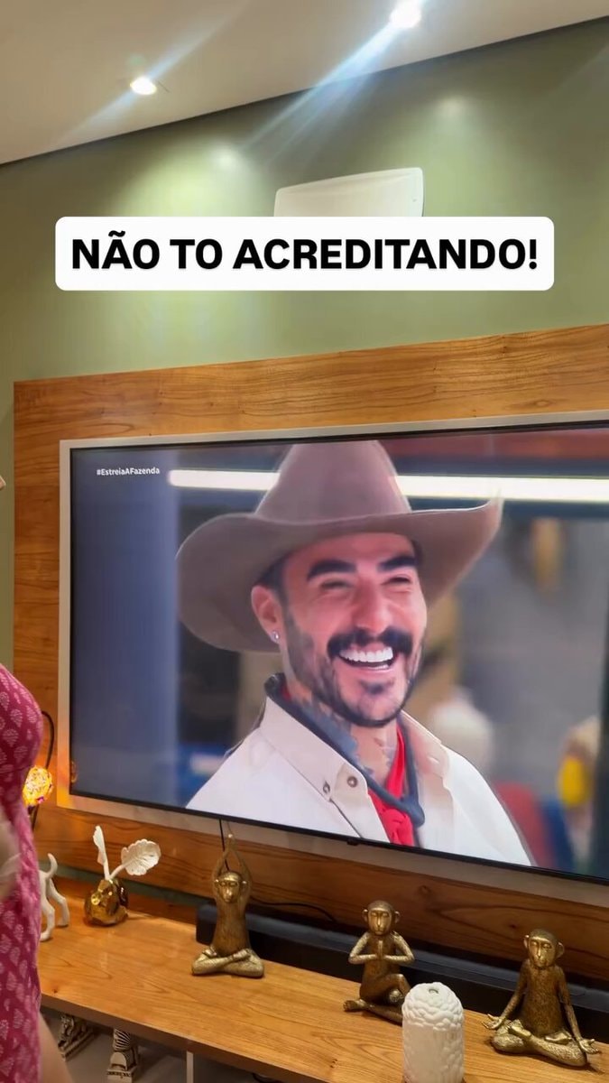 Malevola reacts to Mayk Leão on #EstreiaAFazenda