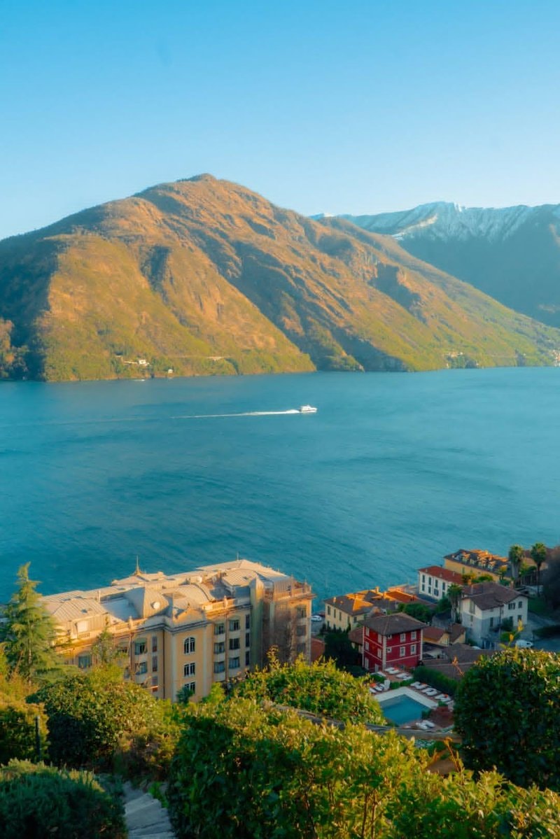 Lake Como Italy (photo 3 of 4)