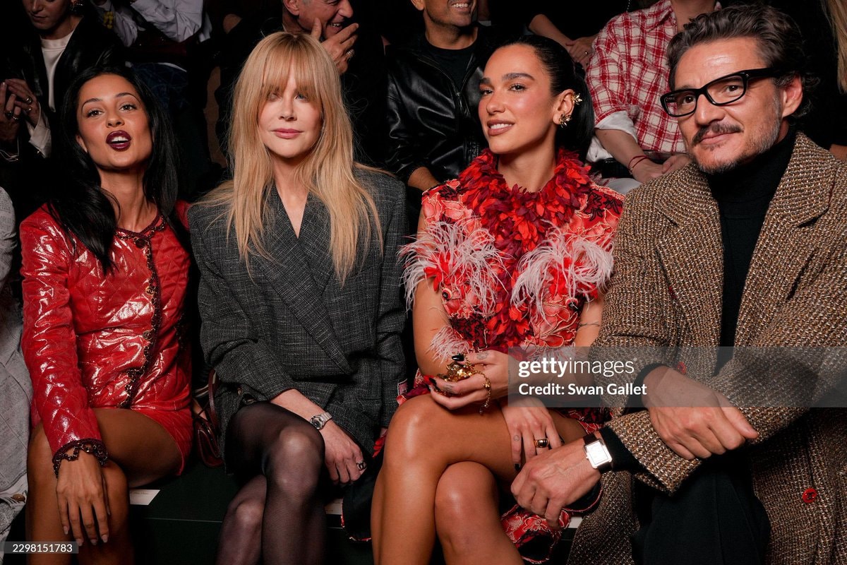 Chanel SS27 Front Row